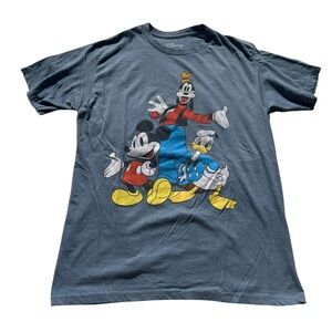 Disney women’s blue big three Mickey, Goofy, Donald short sleeve t-shirts size M